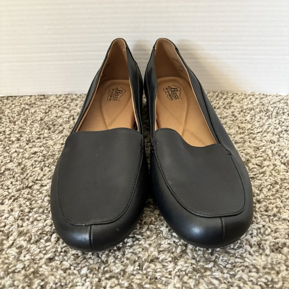 Sz 11M  Womens Bass Black Nicki Leather Slip On Shoes Go To Comfort